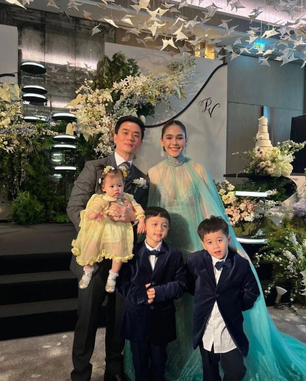 Biểu tượng gợi cảm Thái được chồng di chúc khối tài sản 7 nghìn tỷ đồng - 3 Biểu tượng gợi cảm Thái được chồng di chúc khối tài sản 7 nghìn tỷ đồng - 3