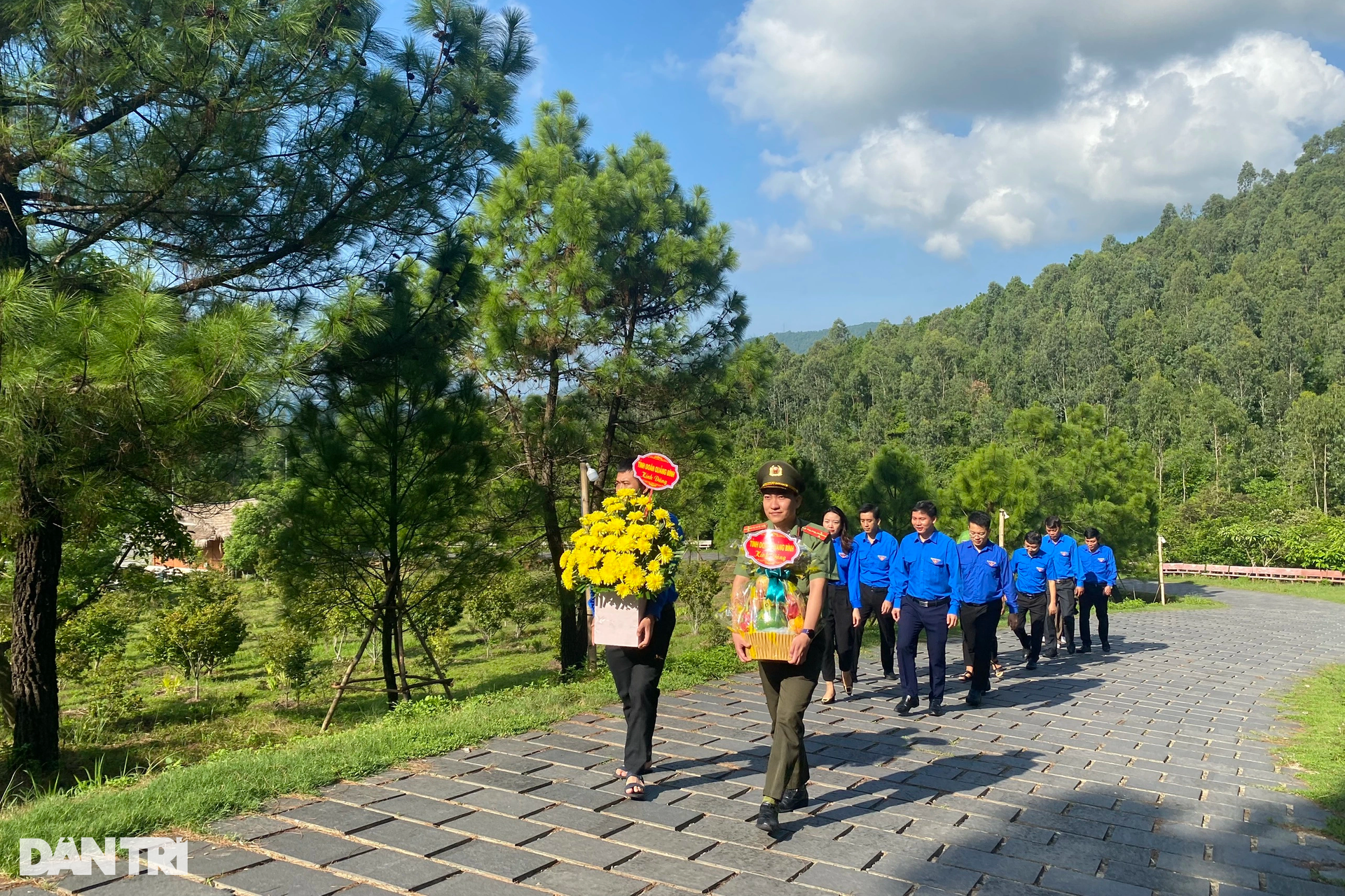 Đất thiêng Vũng Chùa - Nơi yên nghỉ của Đại tướng Võ Nguyên Giáp - 10 Đất thiêng Vũng Chùa - Nơi yên nghỉ của Đại tướng Võ Nguyên Giáp - 10