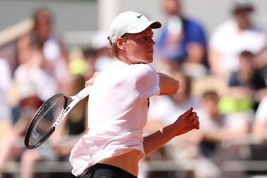 Sinner trước cơ hội lịch sử tại Roland Garros 2026