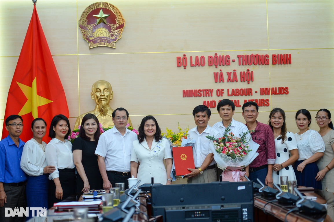 Đóng góp của cán bộ ngành với mô hình phục hồi chức năng cho trẻ tàn tật - 2 Đóng góp của cán bộ ngành với mô hình phục hồi chức năng cho trẻ tàn tật - 2