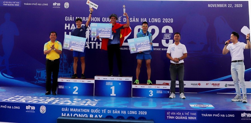 Hơn 2500 VĐV tham gia Giải Marathon Quốc tế Di sản Vịnh Hạ Long 2020 - 3 Hơn 2500 VĐV tham gia Giải Marathon Quốc tế Di sản Vịnh Hạ Long 2020 - 3