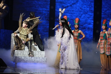 Bốn thí sinh Giọng hát Việt tỏa sáng trong đêm thi cuối