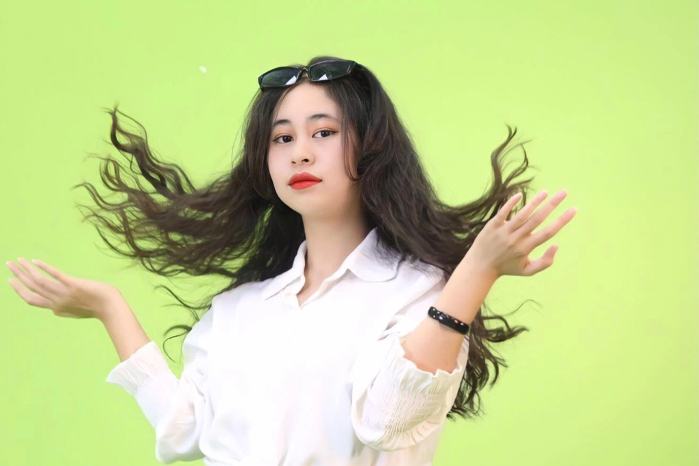 Khóc sưng mắt vì sợ người khác bàn tán về mình: Phải làm sao để ngừng tự ti? - 3 Khóc sưng mắt vì sợ người khác bàn tán về mình: Phải làm sao để ngừng tự ti? - 3