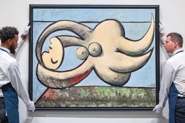 Vẻ đẹp kỳ quái của "Người phụ nữ nằm khỏa thân" có giá 1.400 tỷ đồng