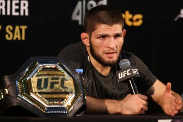 "Đại bàng Nga" Khabib quyết "ở ẩn" vì... không có đối thủ