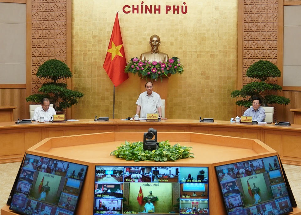 Thủ tướng: Lo dịch nhưng lo nhất là thất nghiệp tràn lan có thể xảy ra - 1 Thủ tướng: Lo dịch nhưng lo nhất là thất nghiệp tràn lan có thể xảy ra - 1