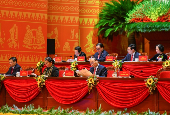 Toàn cảnh phiên khai mạc Đại hội Đại biểu toàn quốc lần thứ XIII của Đảng - 8 Toàn cảnh phiên khai mạc Đại hội Đại biểu toàn quốc lần thứ XIII của Đảng - 8