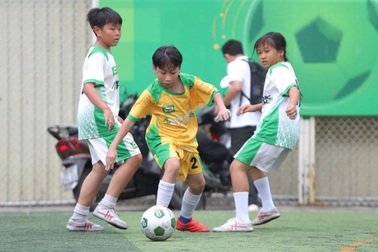 Khai mạc vòng chung kết Bóng đá học đường TPHCM 2024-2025