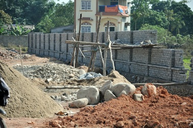 Gói thầu 1 Dự án chợ Quảng Trung (Hải Hà) hoàn thành 90% khối lượng thi công