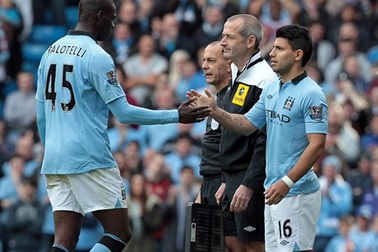 Man City lại dậy sóng vì Balotelli