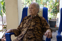 "Đứng tim" vì những "cuộc gọi lúc nửa đêm" từ Viện dưỡng lão nghệ sĩ