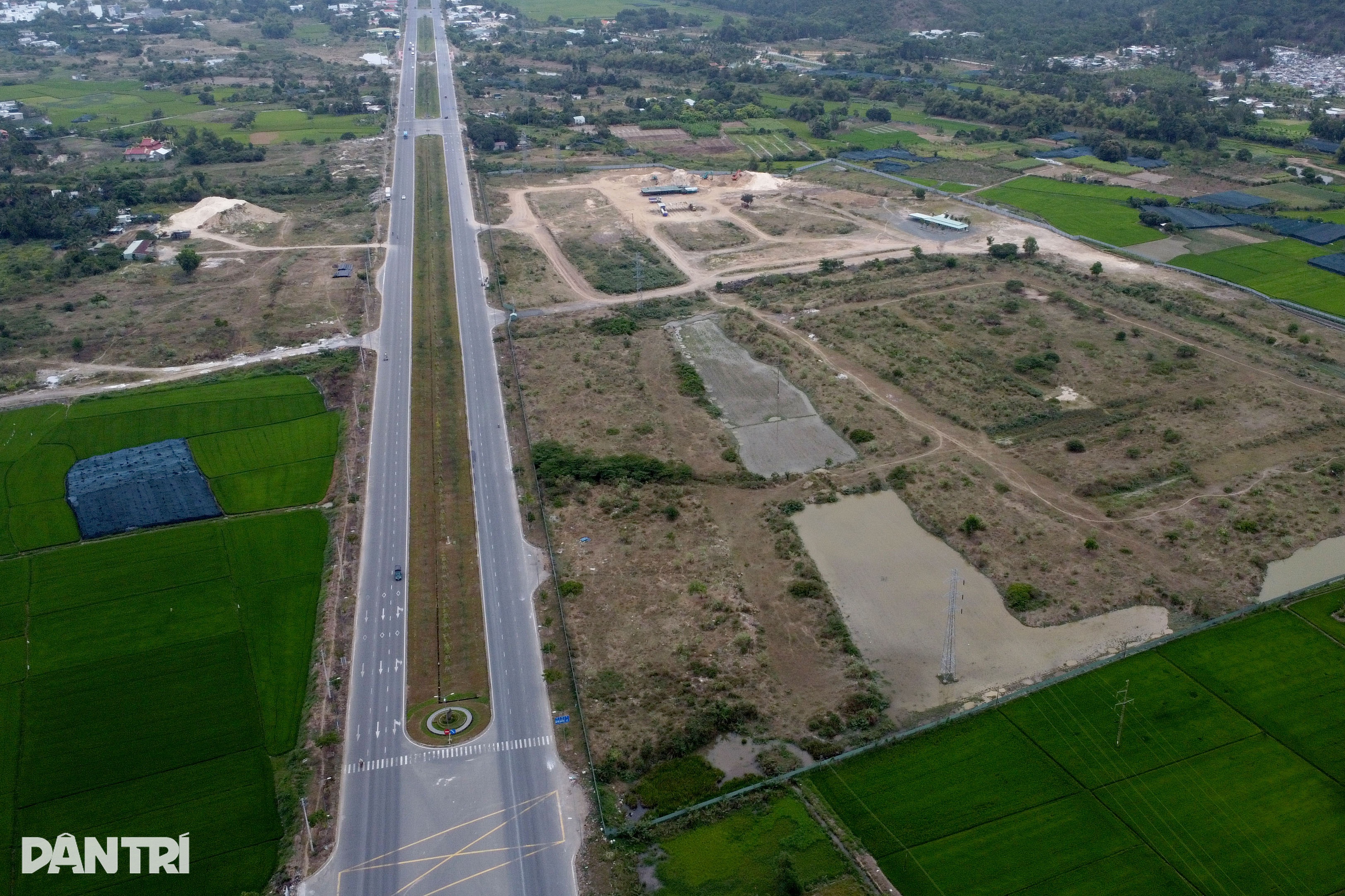 View - Hiện trạng 2 khu đô thị "trên giấy" của Tập đoàn Phúc Sơn ở Nha Trang | Báo Dân trí