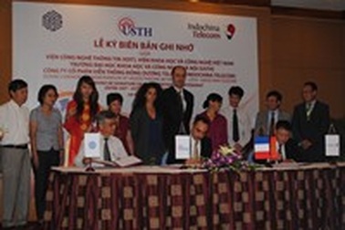 Ký kết hợp tác về nghiên cứu, giảng dạy và ứng dụng công nghệ mới 