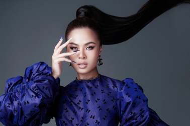 MC song ngữ sinh năm 2000 vào top 10 Hoa hậu Sắc đẹp Việt Nam 2023