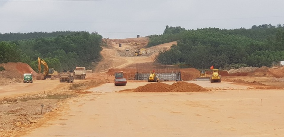 Quảng Trị chuyển đổi gần 250 ha rừng phục vụ cao tốc Bắc - Nam - 1 Quảng Trị chuyển đổi gần 250 ha rừng phục vụ cao tốc Bắc - Nam - 1