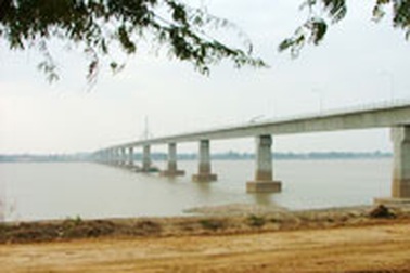 Khai thông hành lang kinh tế Đông-Tây