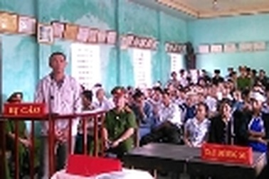 Mâu thuẫn cá nhân, vác dao chém chết em vợ