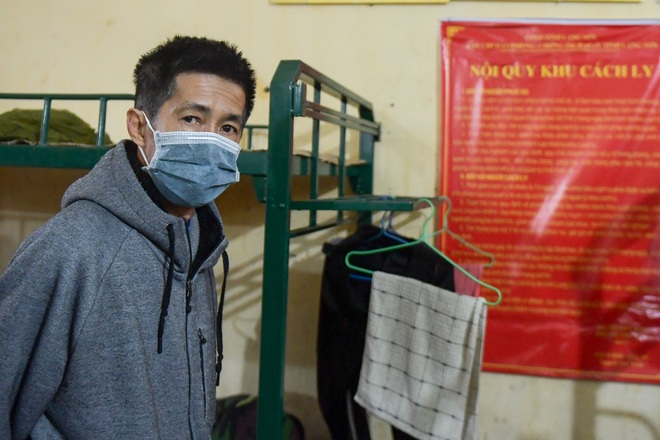Bên trong khu cách ly 260 công dân Việt Nam tại doanh trại quân đội - 11 Bên trong khu cách ly 260 công dân Việt Nam tại doanh trại quân đội - 11