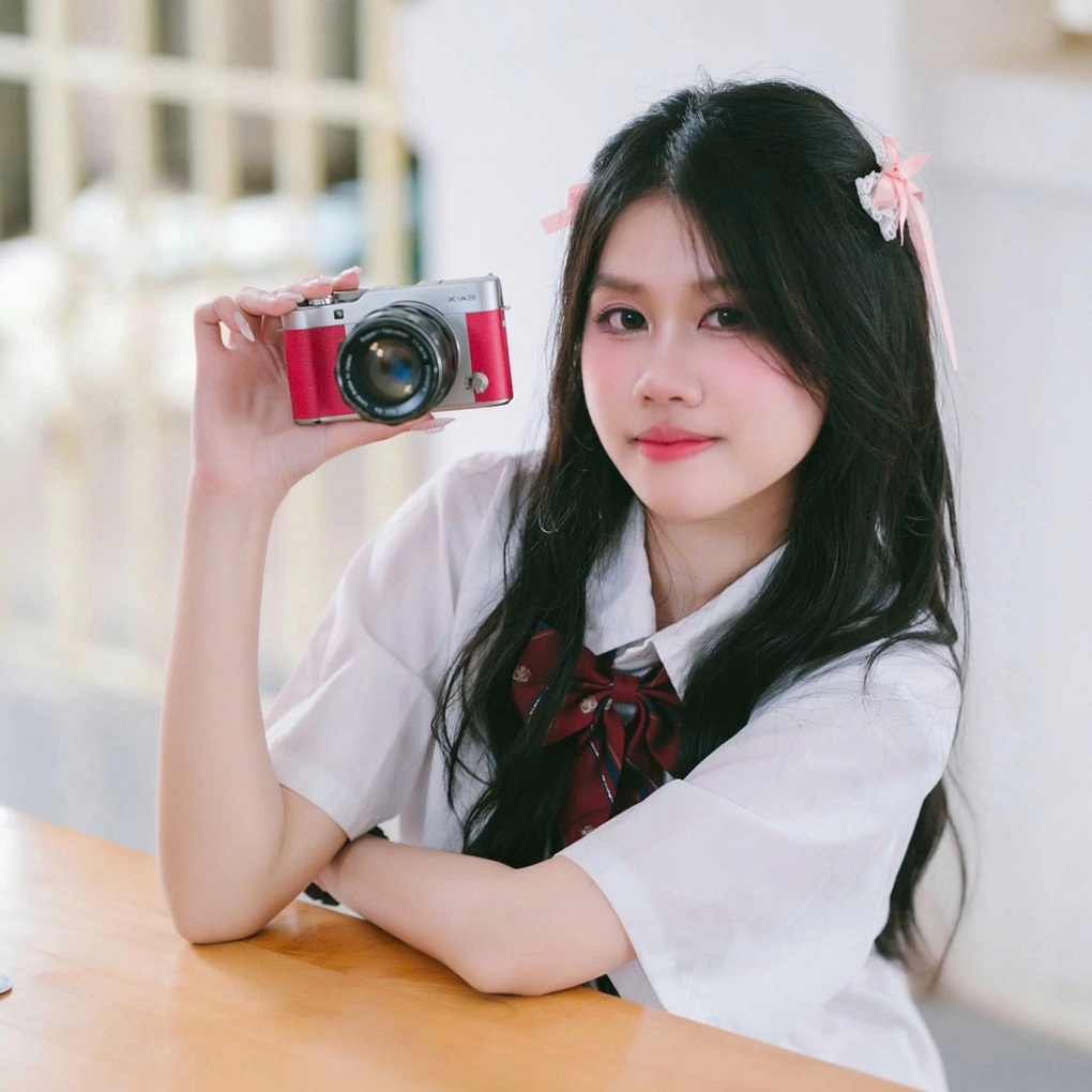 Chuyện cô học trò xứ biển Cửa Lò thành thủ khoa cả nước khối C00 - 2 Chuyện cô học trò xứ biển Cửa Lò thành thủ khoa cả nước khối C00 - 2