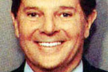 Xảo thuật mỉm cười chính trị