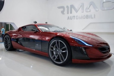 Siêu xe chạy điện Rimac Concept One lăn bánh