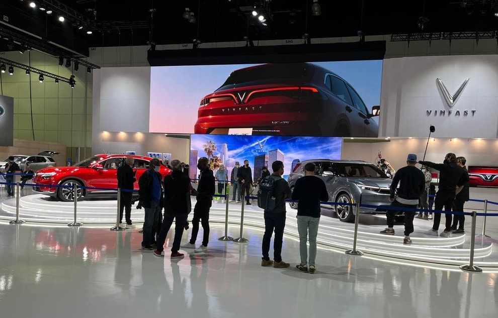 Khách Mỹ nói gì khi lần đầu được chiêm ngưỡng bộ đôi VinFast VF e35, VF e36? - 2