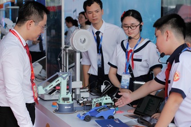 Khi drone, robot và chip Việt “lên sóng” tại triển lãm công nghệ TPHCM