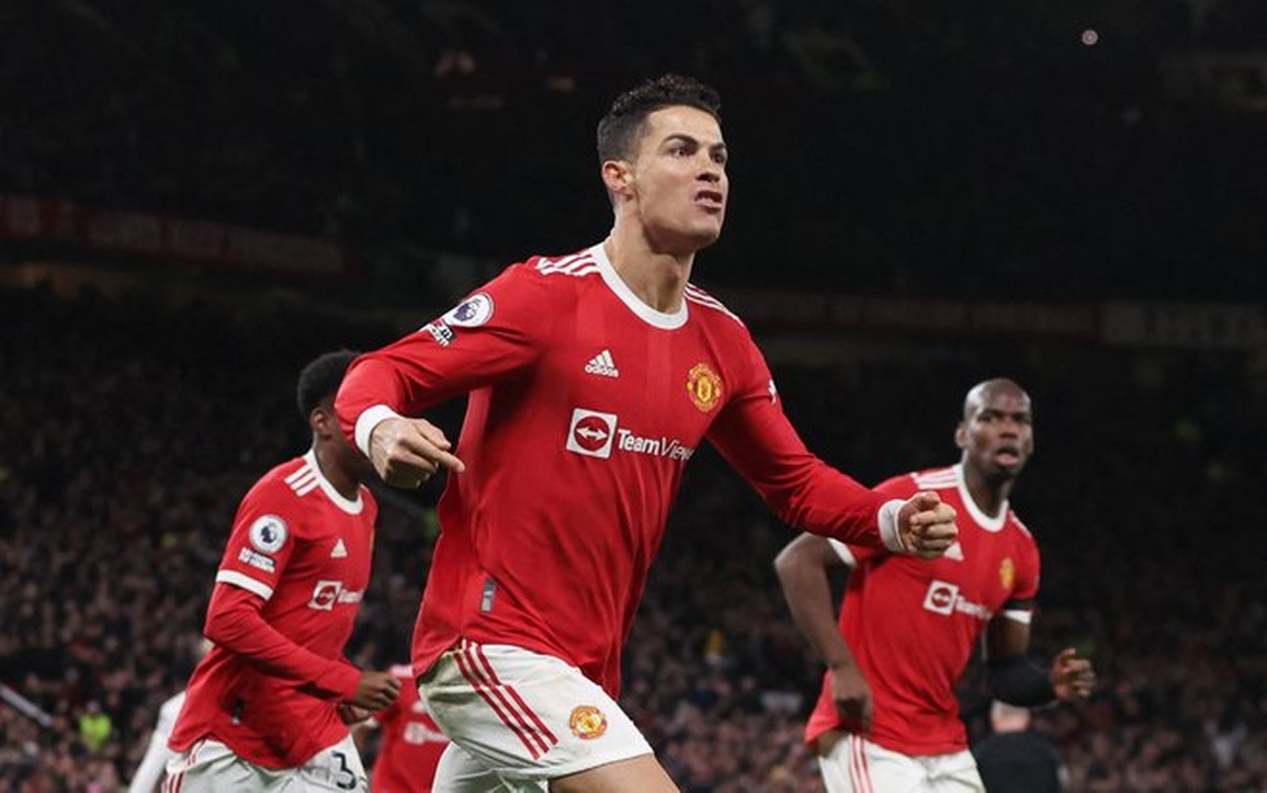Tỏa sáng rực rỡ, C.Ronaldo phá kỷ lục ghi bàn vĩ đại nhất lịch sử - 3 Tỏa sáng rực rỡ, C.Ronaldo phá kỷ lục ghi bàn vĩ đại nhất lịch sử - 3