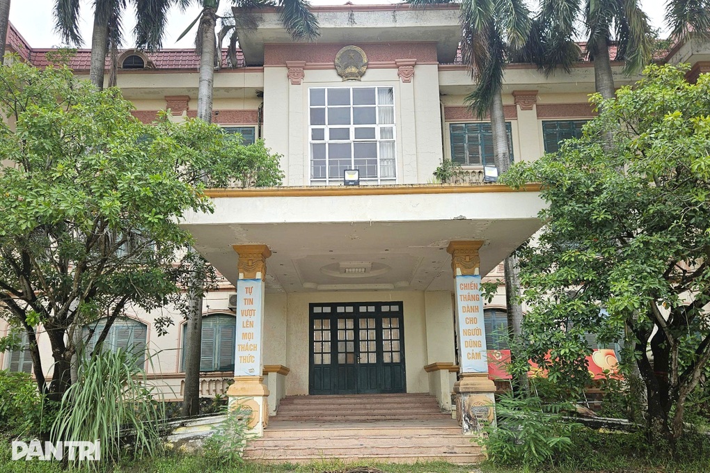 Ninh Bình sẽ khai thác, cho thuê 75 cơ sở nhà đất dôi dư - 1 Ninh Bình sẽ khai thác, cho thuê 75 cơ sở nhà đất dôi dư - 1