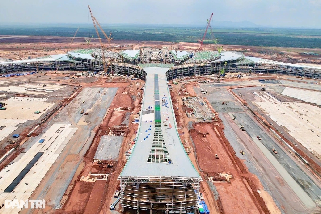 Nghiên cứu kỹ việc chuyển chuyến bay quốc tế về sân bay Long Thành - 1