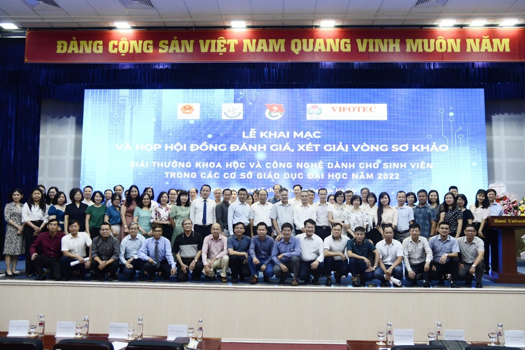 416 đề tài tham gia Giải thưởng Khoa học và Công nghệ dành cho sinh viên - 1 416 đề tài tham gia Giải thưởng Khoa học và Công nghệ dành cho sinh viên - 1