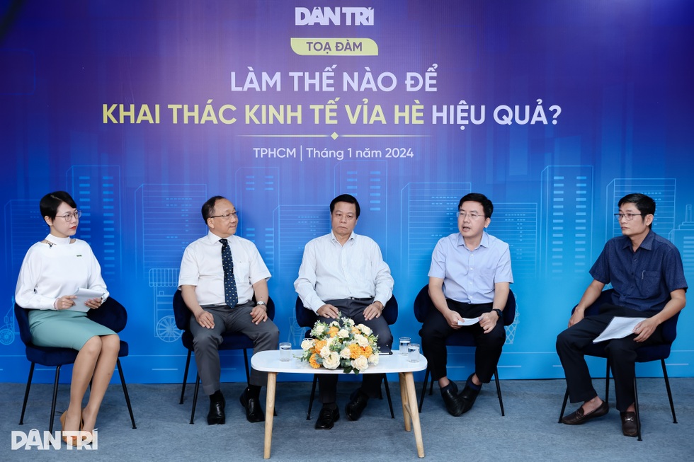 Bài toán về sự minh bạch và xung đột lợi ích khi TPHCM thu phí vỉa hè - 1 Bài toán về sự minh bạch và xung đột lợi ích khi TPHCM thu phí vỉa hè - 1