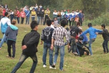 Trai làng hỗn chiến, một thanh niên tử vong