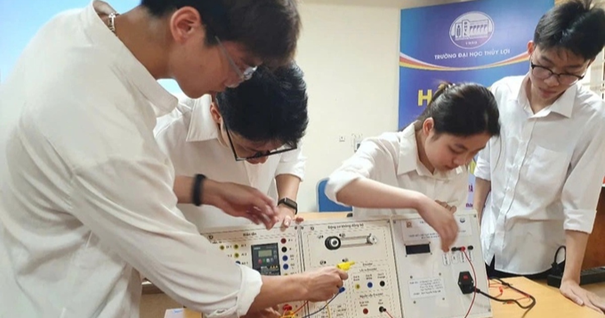Sinh viên nghiên cứu khoa học "bứt tốc", tăng gấp 3 lần sau 3 năm