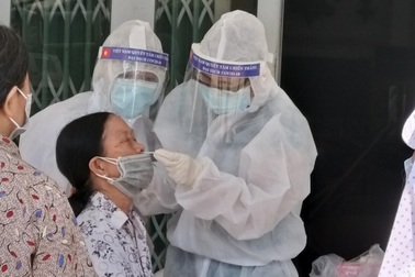 Đồng Nai: Test nhanh lấy "giấy thông hành", phát hiện 5 ca nhiễm SARS-CoV-2