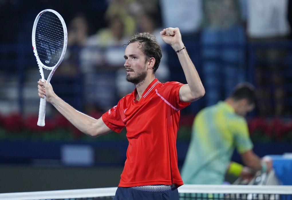 Đánh bại Djokovic, Medvedev tiến vào chung kết Dubai Championships - 1 Đánh bại Djokovic, Medvedev tiến vào chung kết Dubai Championships - 1