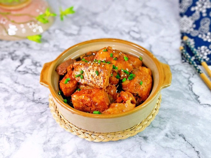 Cá kho thơm nức mũi cho bữa tối ngon miệng - Ảnh 5. Cá kho thơm nức mũi cho bữa tối ngon miệng - Ảnh 5.