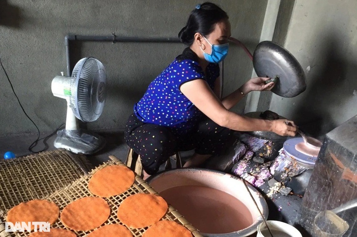 Làng bánh đa 300 tuổi ngày đêm chạy đua với Tết - 2 Làng bánh đa 300 tuổi ngày đêm chạy đua với Tết - 2
