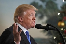 Nhà Trắng lên tiếng nghi vấn Tổng thống Trump gặp vấn đề sức khỏe