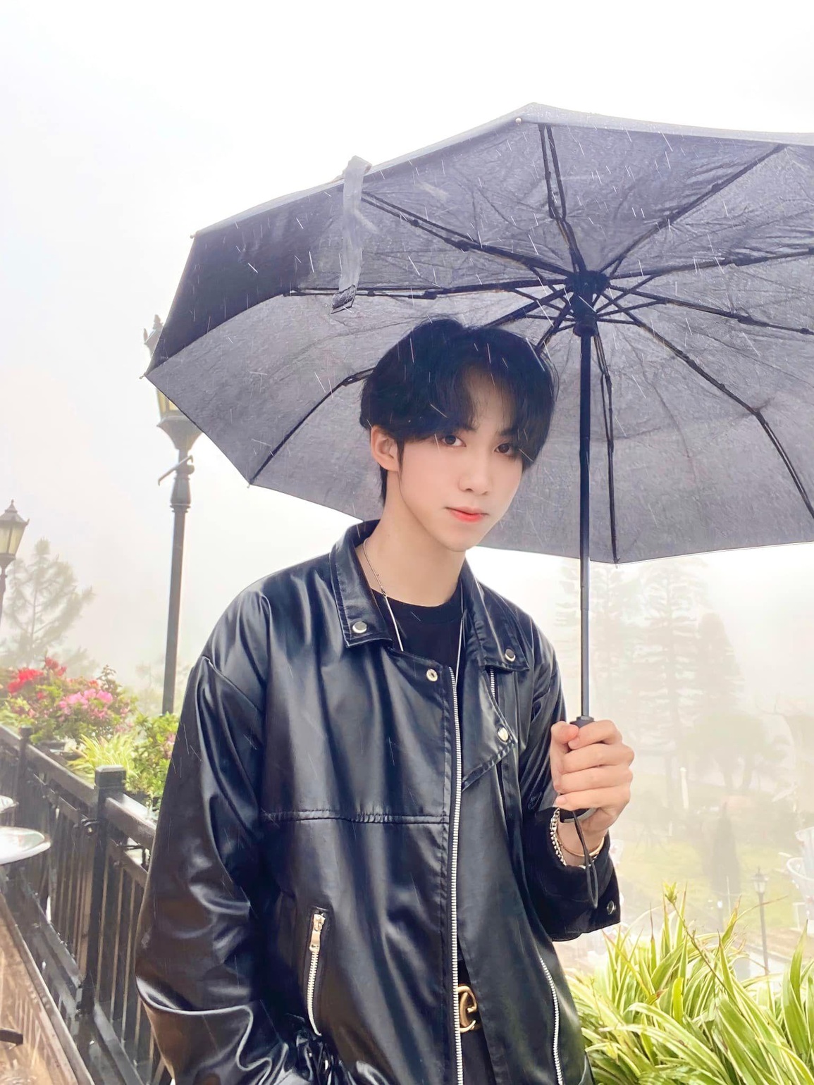 Các chàng trai bày tỏ điều gì về mối quan hệ chị ơi, anh yêu em? - 3 Các chàng trai bày tỏ điều gì về mối quan hệ chị ơi, anh yêu em? - 3