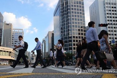 Hàn Quốc mở rộng áp dụng chế độ tuần làm việc tối đa 52 giờ