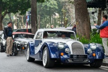 Loạt xe thể thao cổ điển Morgan bất ngờ đổ bộ "thánh địa siêu xe" Hà Nội