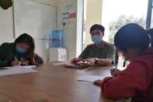 Bịa chuyện quán bán đồ ăn thừa cho khách, bị công an mời lên làm việc