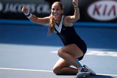 Li Na tranh cúp vô địch với “hiện tượng” Cibulkova