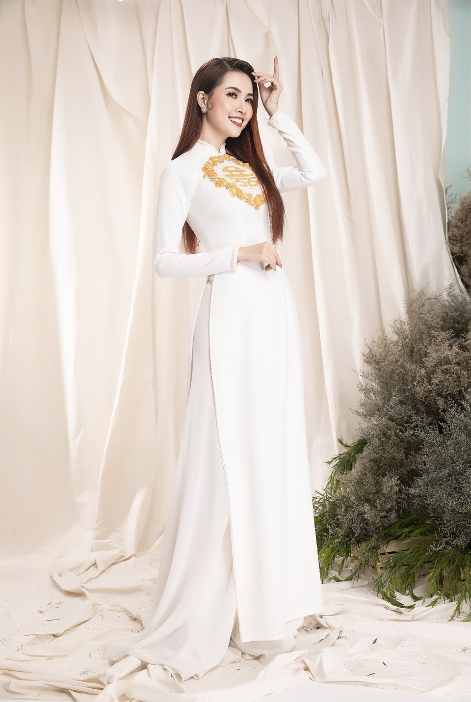 Hoa hậu Phan Thị Mơ: “Bạn trai không ghen khi tôi chụp ảnh với mẫu nam - 7 Hoa hậu Phan Thị Mơ: “Bạn trai không ghen khi tôi chụp ảnh với mẫu nam - 7