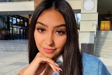 Kiếm hàng trăm USD mỗi ngày nhờ nhắn tin với đàn ông cô đơn