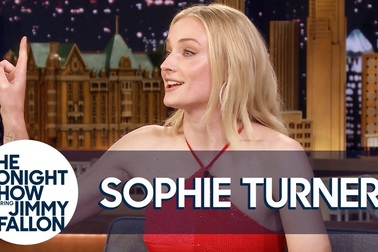 Sophie Turner xinh đẹp trên truyền hình