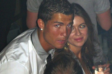 C.Ronaldo đối diện tình tiết bất lợi trong vụ kiện hiếp dâm