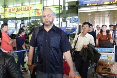 Johnny Trí Nguyễn từ chối tiếp cao thủ Vịnh Xuân Flores