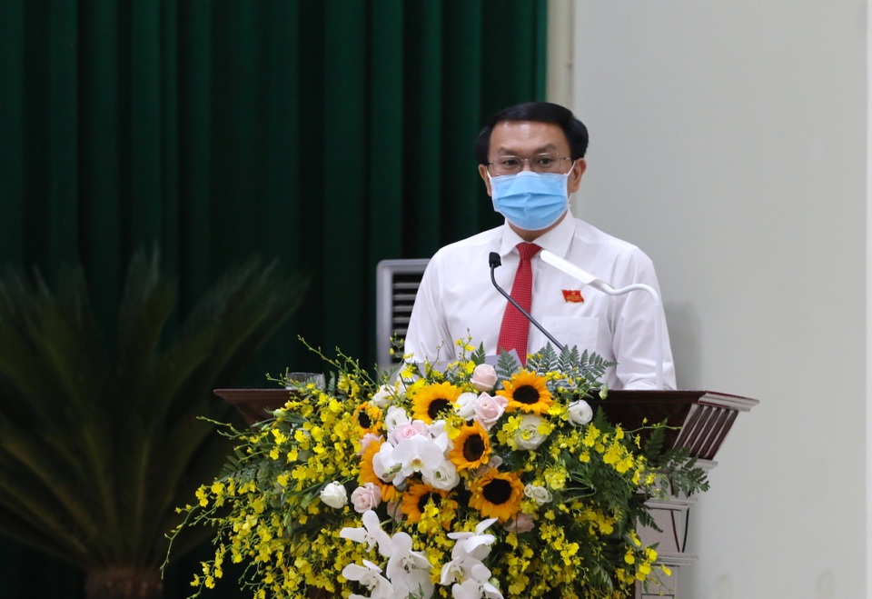 TPHCM: Ông Lâm Đình Thắng tái đắc cử Bí thư quận 9 - 3 TPHCM: Ông Lâm Đình Thắng tái đắc cử Bí thư quận 9 - 3